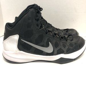 Nike Zoom Without A Doubt Sneakers